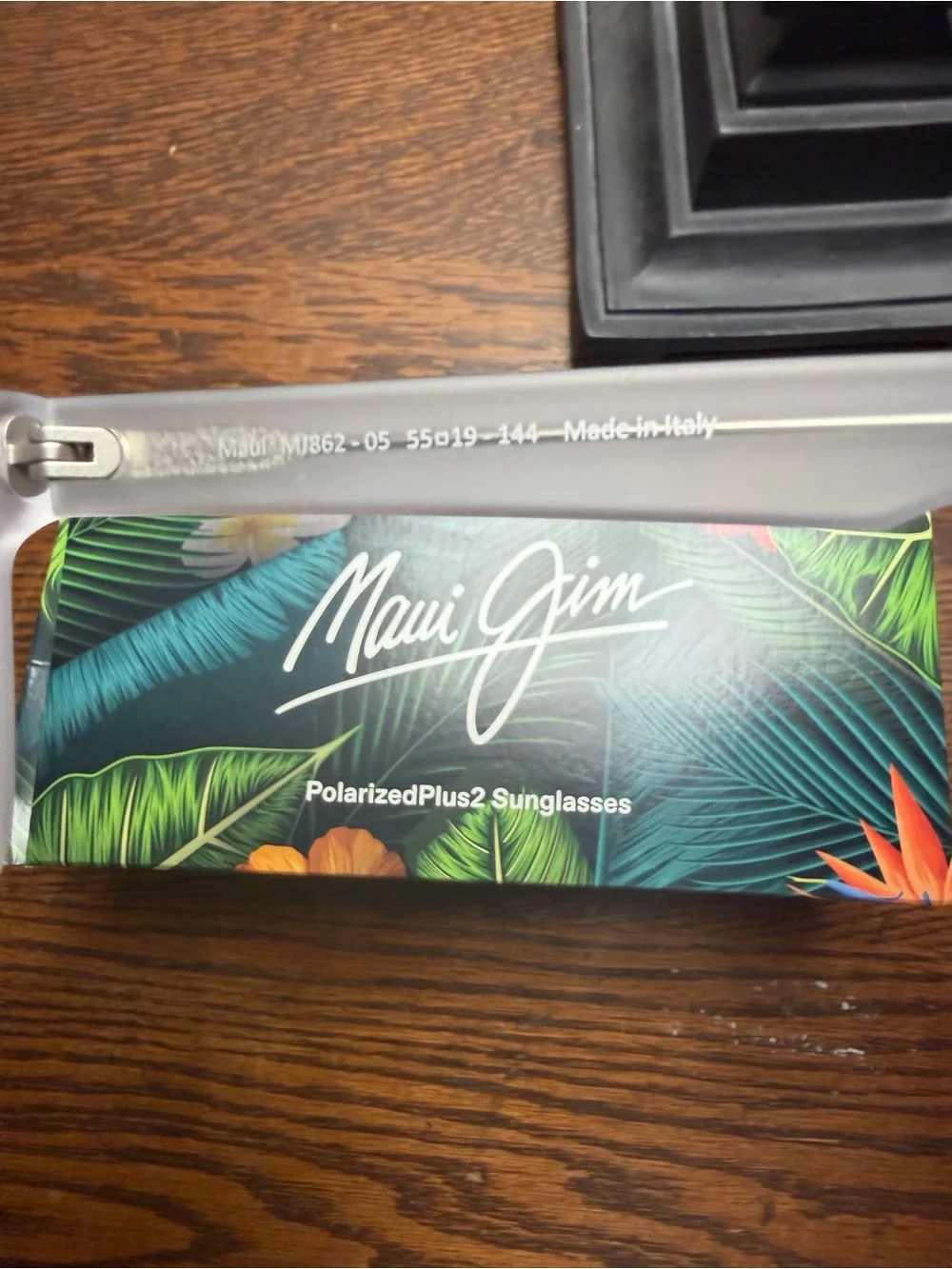 Maui Jim Stone Shack Polarized Plus 2 Frosted White Frame with Blue Mirrors